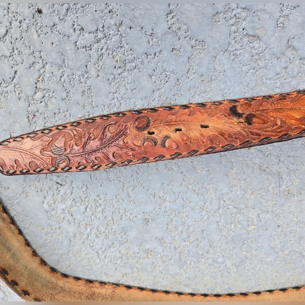 Vtg 70's Brown Hand Carved TOOLED Leather 42